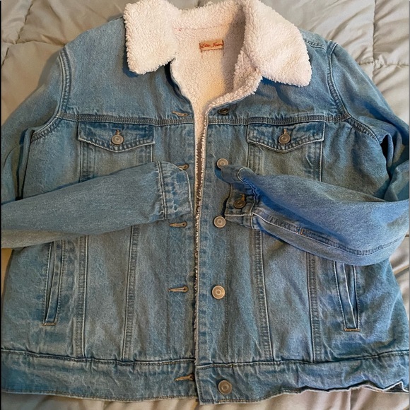 elite jeans Jackets & Blazers - cute jean jacket for winter!